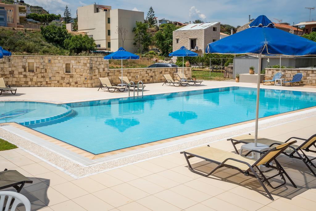 Irini Stalos Apartments Esterno foto