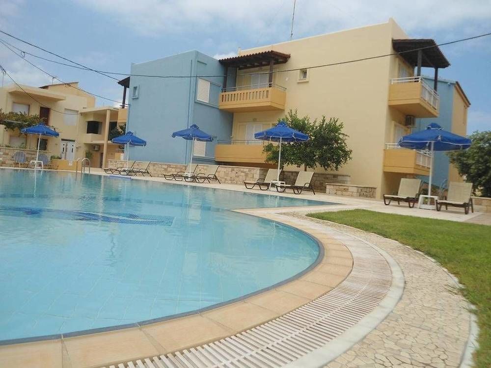 Irini Stalos Apartments Esterno foto