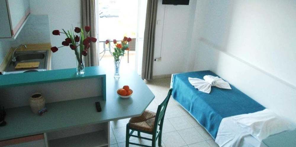 Irini Stalos Apartments Esterno foto