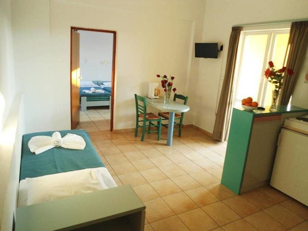 Irini Stalos Apartments Esterno foto